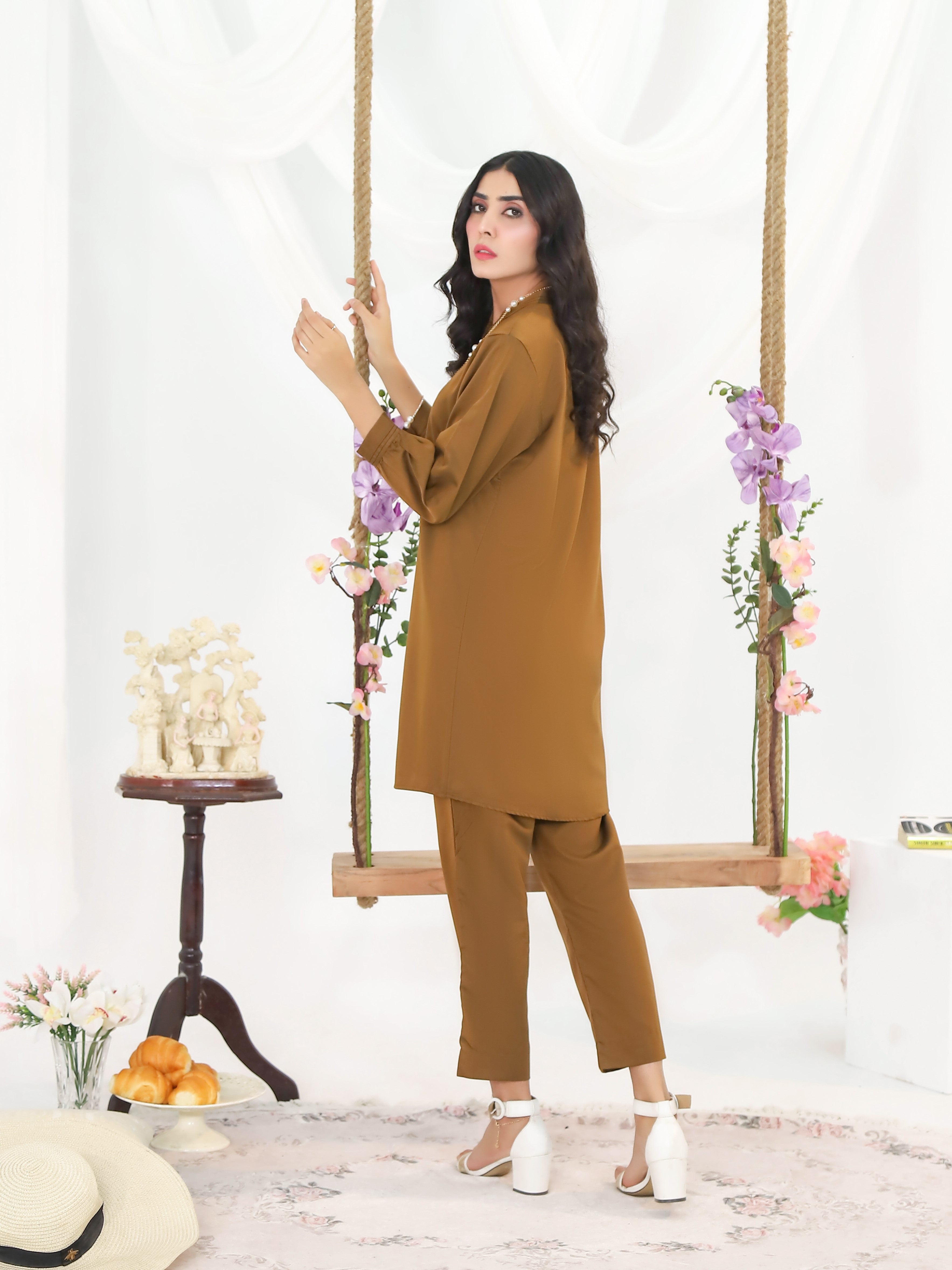 Gold Women 2Pcs Stitched Suit (Winter) VW05-B